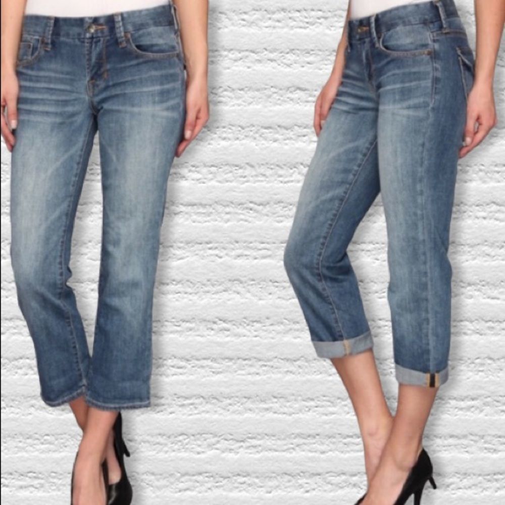 Lucky Brand Light Blue Cropped Ankle Jeans